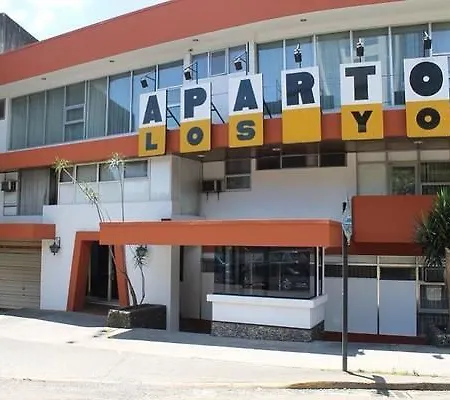 Los Yoses Apartotel